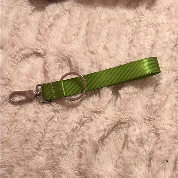 Green  candy apple Harvey’s Keychain Wristlet - Picture 1 of 4